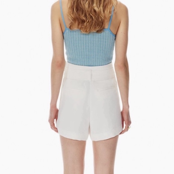 Wilfred  (Aritzia) “Paper Bag” High Rise Shorts In Light Birch Size 0 - Picture 3 of 7